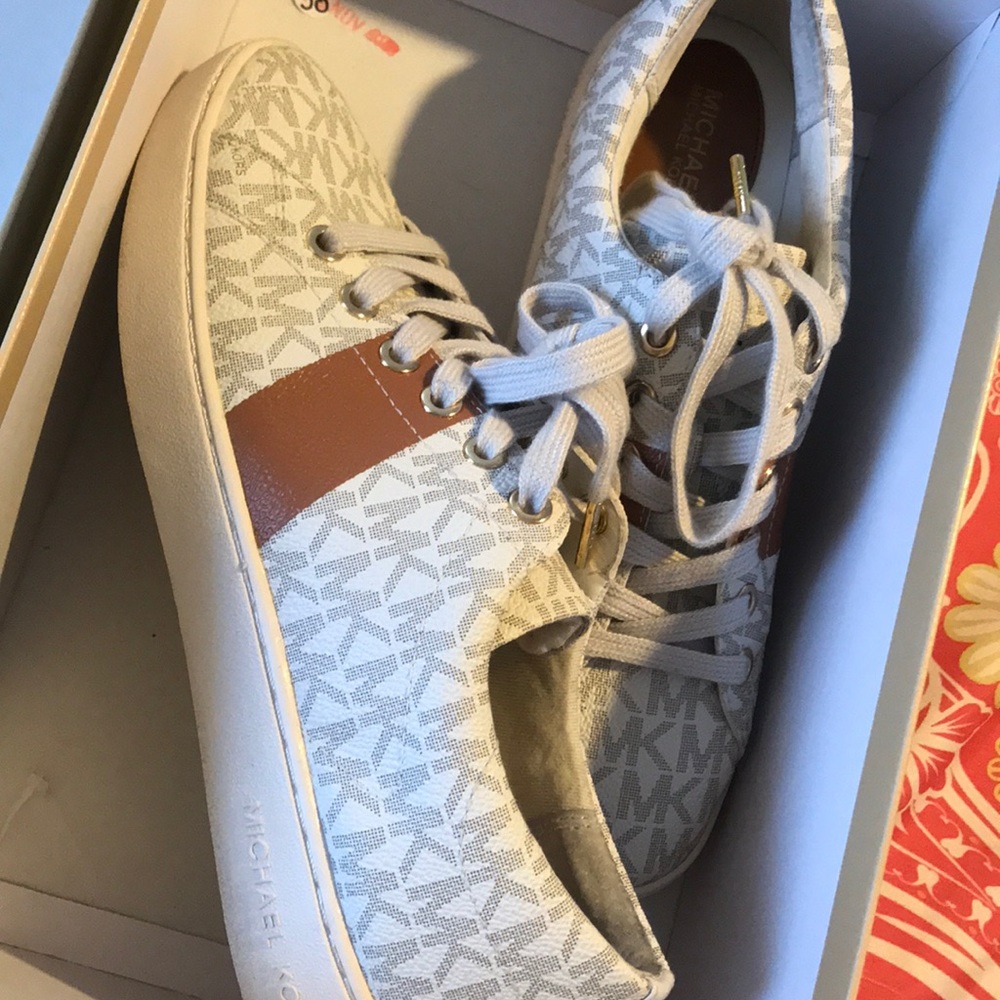 Michael Kors Sneakers